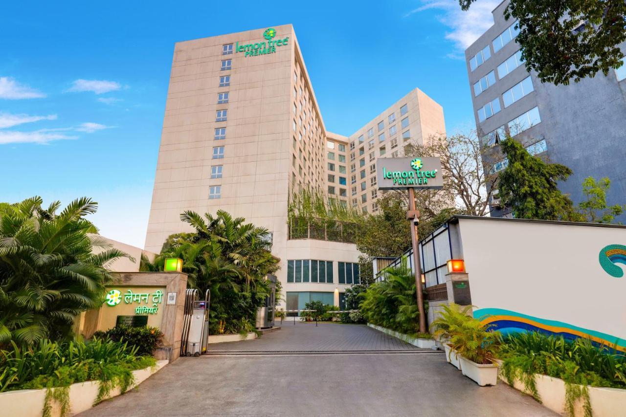 Lemon Tree Premier, Mumbai International Airport Hotel Bagian luar foto
