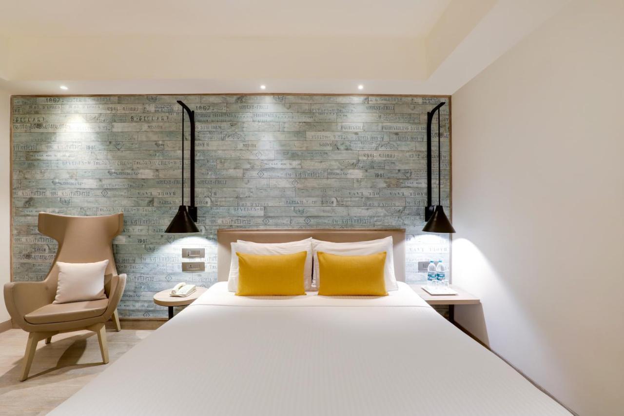 Lemon Tree Premier, Mumbai International Airport Hotel Bagian luar foto