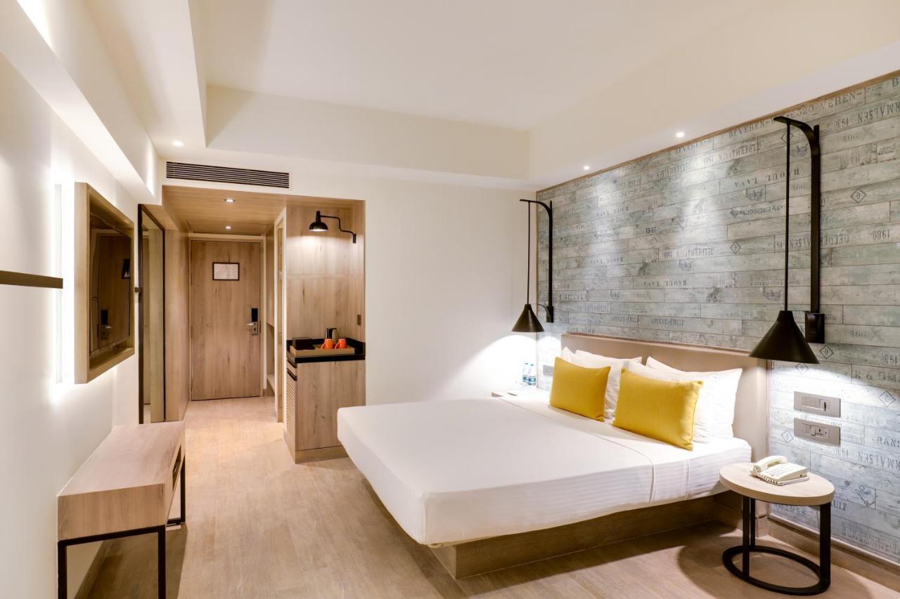 Lemon Tree Premier, Mumbai International Airport Hotel Bagian luar foto